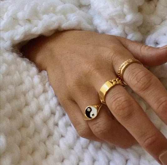 Yin yang black ring.